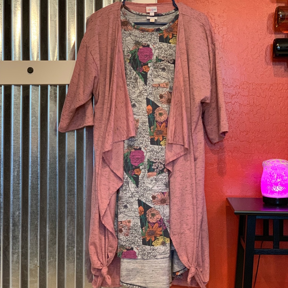 LuLaRoe Shirley & Carly